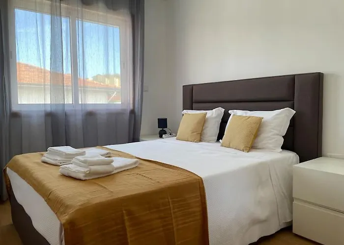 Estrela Do Norte 3 - Com Tres Quartos Apartamento *