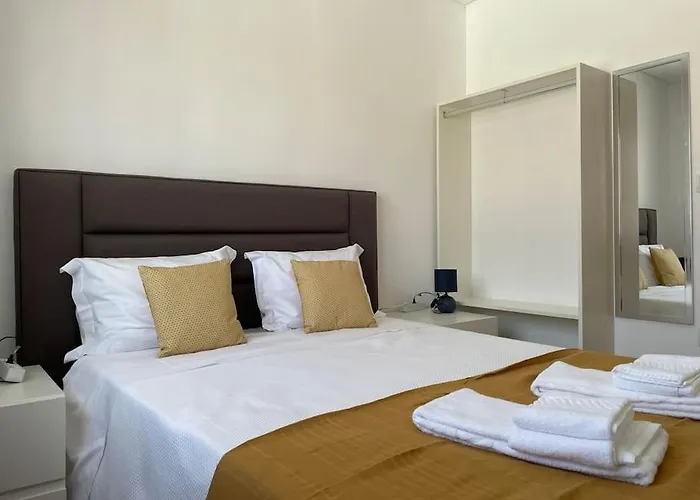 Estrela Do Norte 3 - Com Tres Quartos * 波尔图